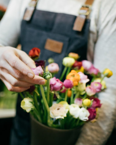 Blumenkübel Blumenauswahl Pfingstrosen