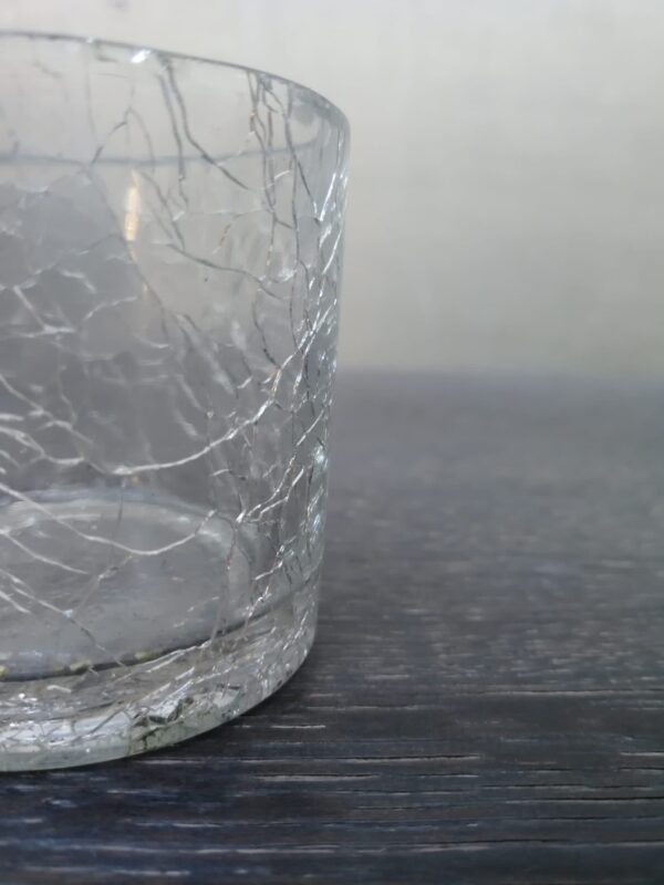 Teelichtglas mit Crackle-Optik